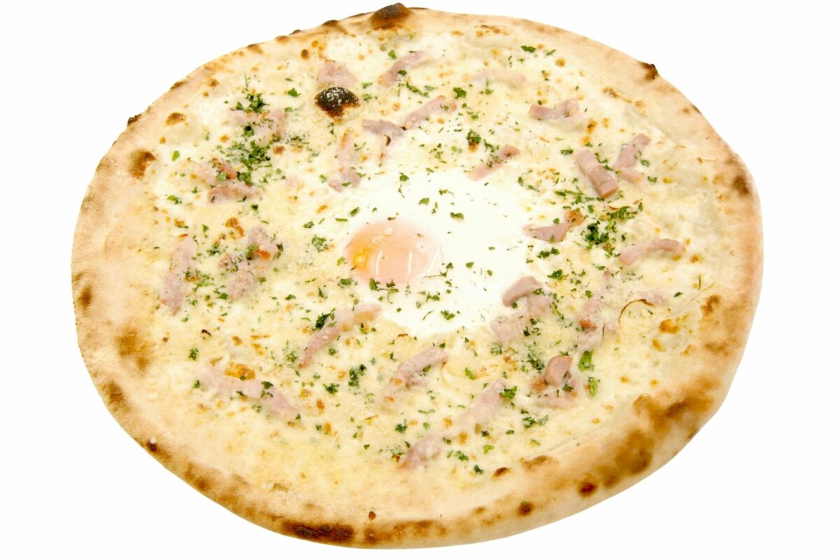 12 PIZZA CARBONARA